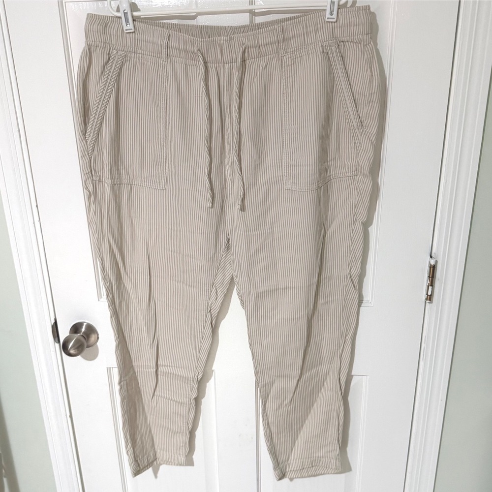 Old Navy Women XL Tan White Striped Linen Blend Drawstring Jogger Pants